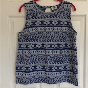 Geometric embroidered open back tank